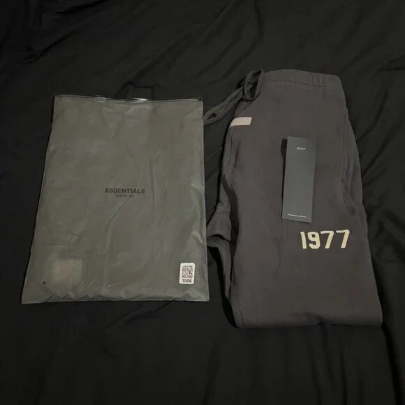 Essentials Fear of God Hoodie and Sweatpants sets